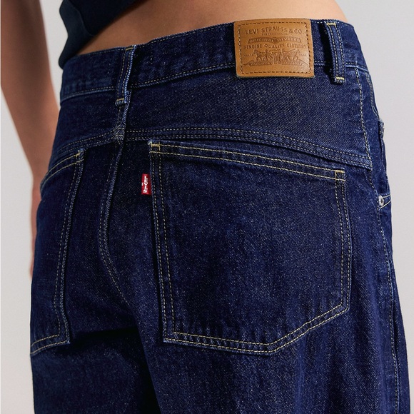 Levi’s Super Baggy Barrel Jean - Picture 4 of 5